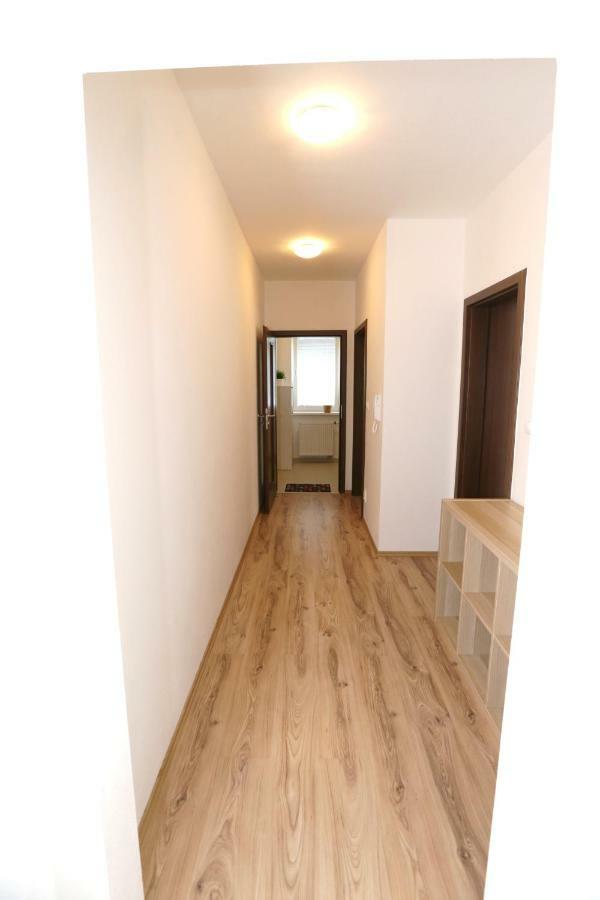 Samorin - Apartment In The Center - Free Parking 외부 사진